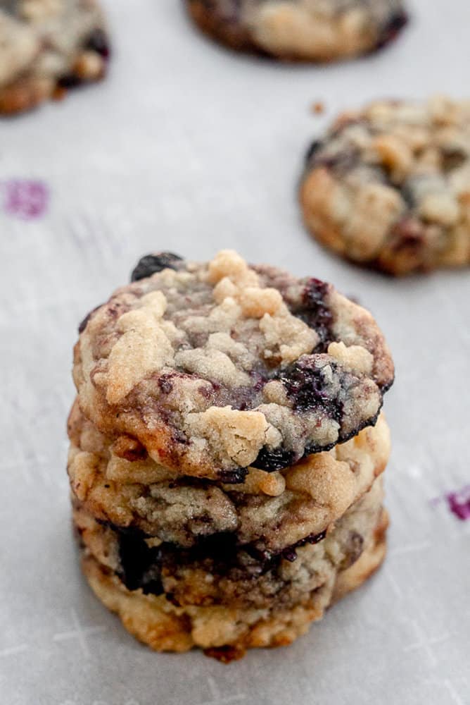 Blueberry Streusel Cookies