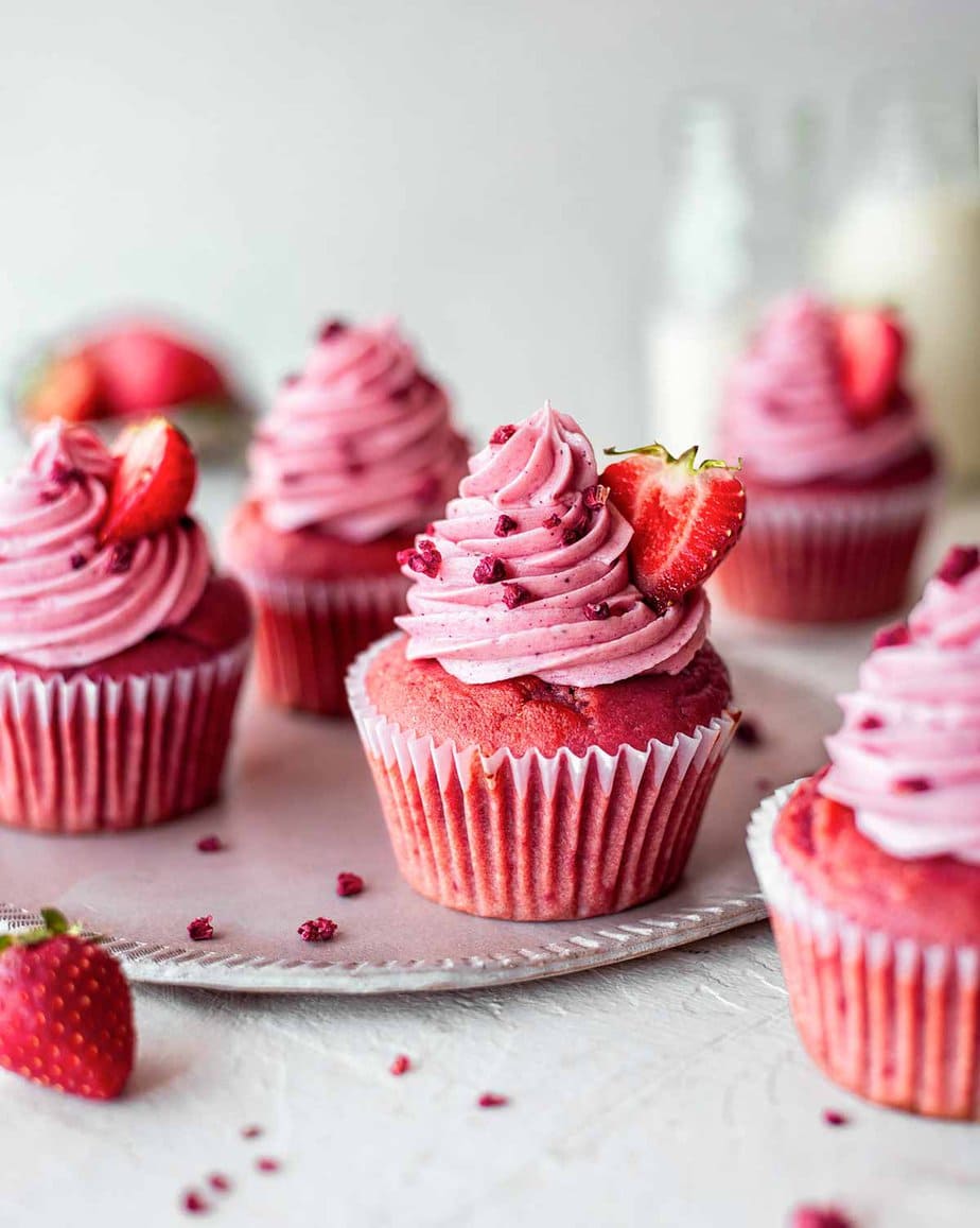 Vegan Strawberry Cupcakes from Rainbow Nourishments - Vegan Strawberry Dessert Recipes